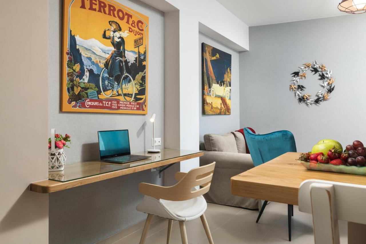 Luxury Apartment In Halepa Chrissi Akti Chania Exterior foto